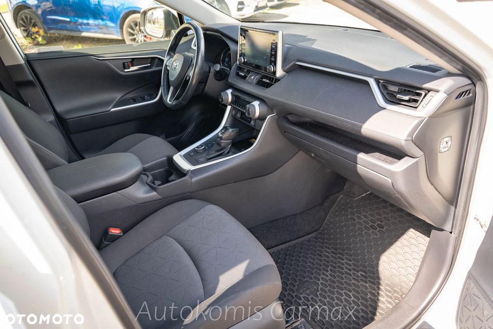 Toyota RAV4 - 15