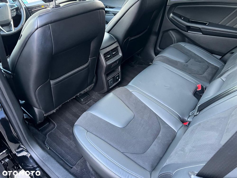Ford Edge 2.0 TDCi Bi-Turbo 4x4 ST-LINE - 30