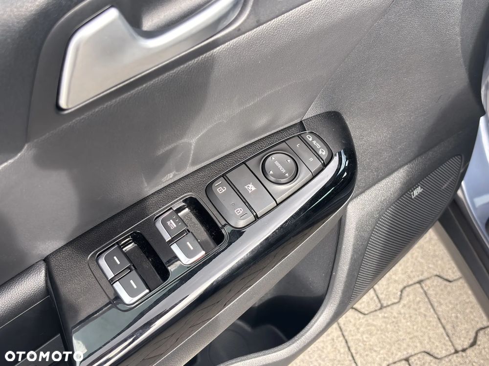 Kia Sportage 1.6 GDI 2WD DREAM-TEAM EDITION - 11