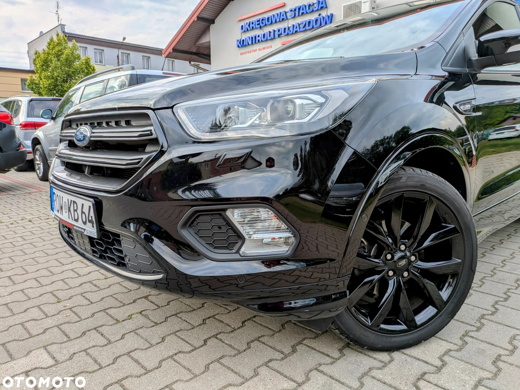 Ford Kuga 1.5 EcoBoost 2x4 ST-Line - 3