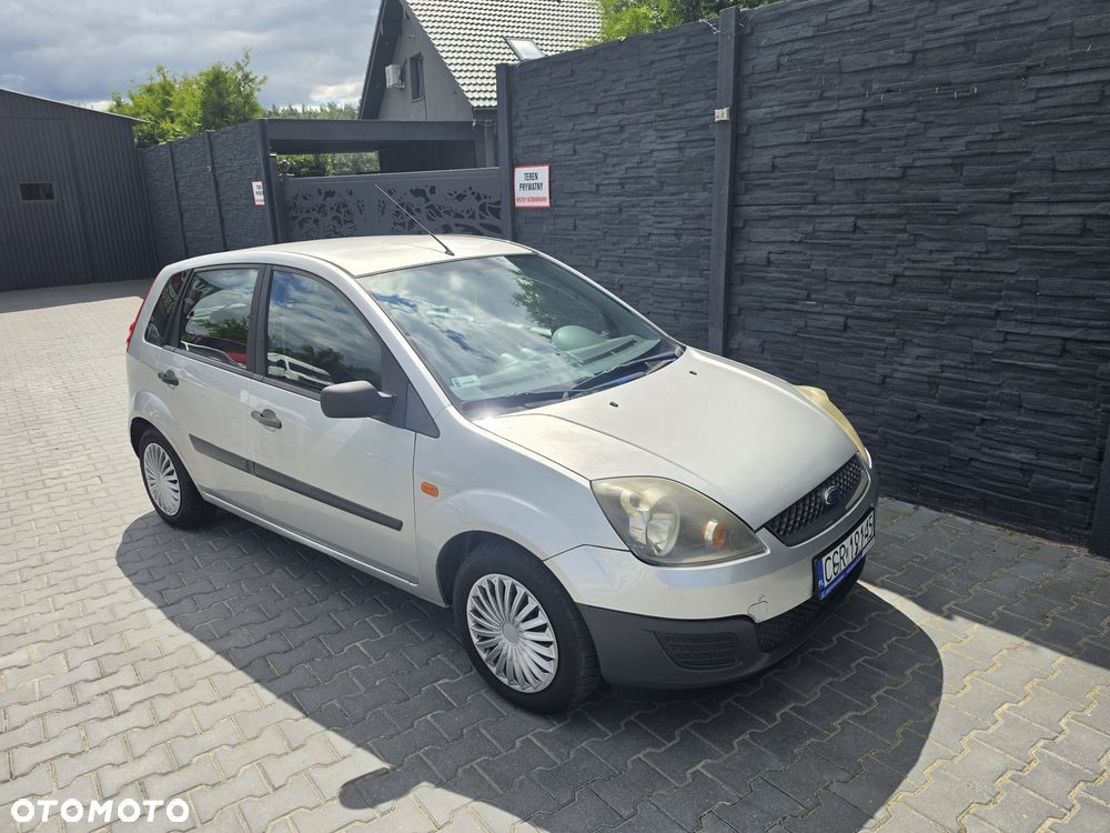 Ford Fiesta - 5