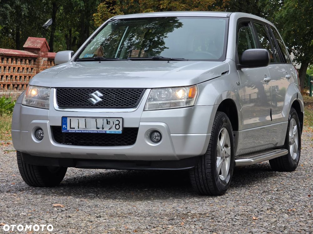 Suzuki Grand Vitara 2.7 V6 - 16