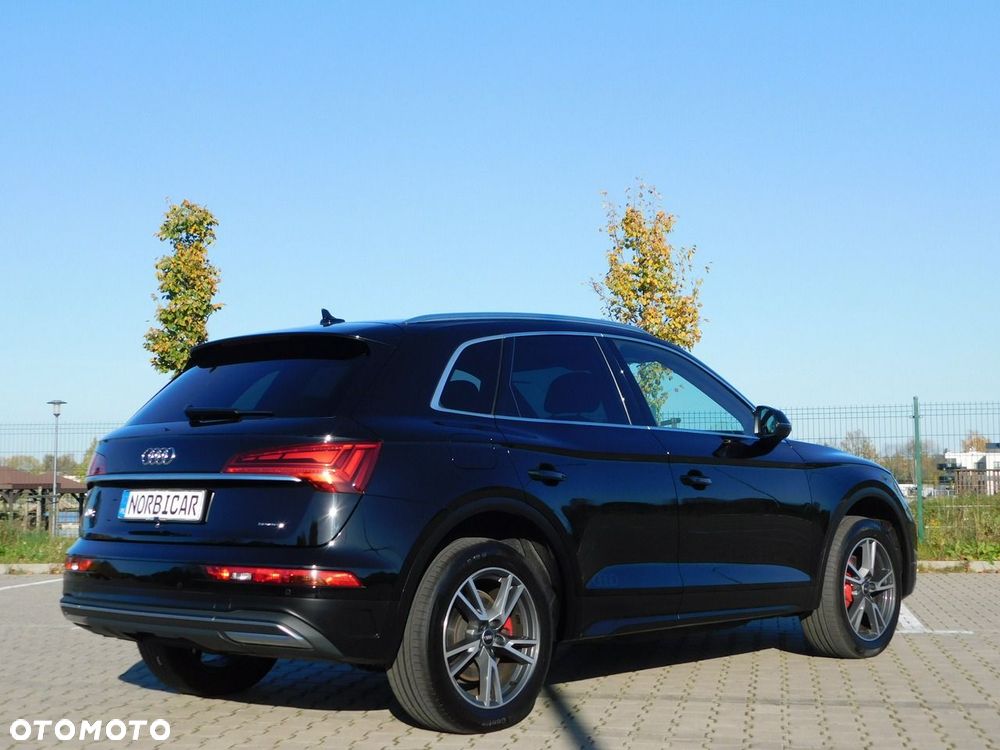 Audi Q5 40 TDI quattro S tronic sport - 4