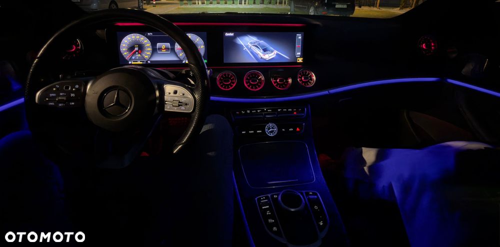 Mercedes-Benz Klasa E 300 d 9G-TRONIC AMG Line - 22