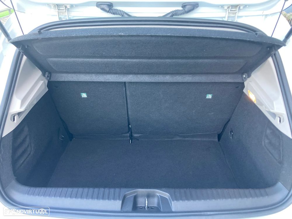 Renault Clio TCe 100 BUSINESS EDITION - 27