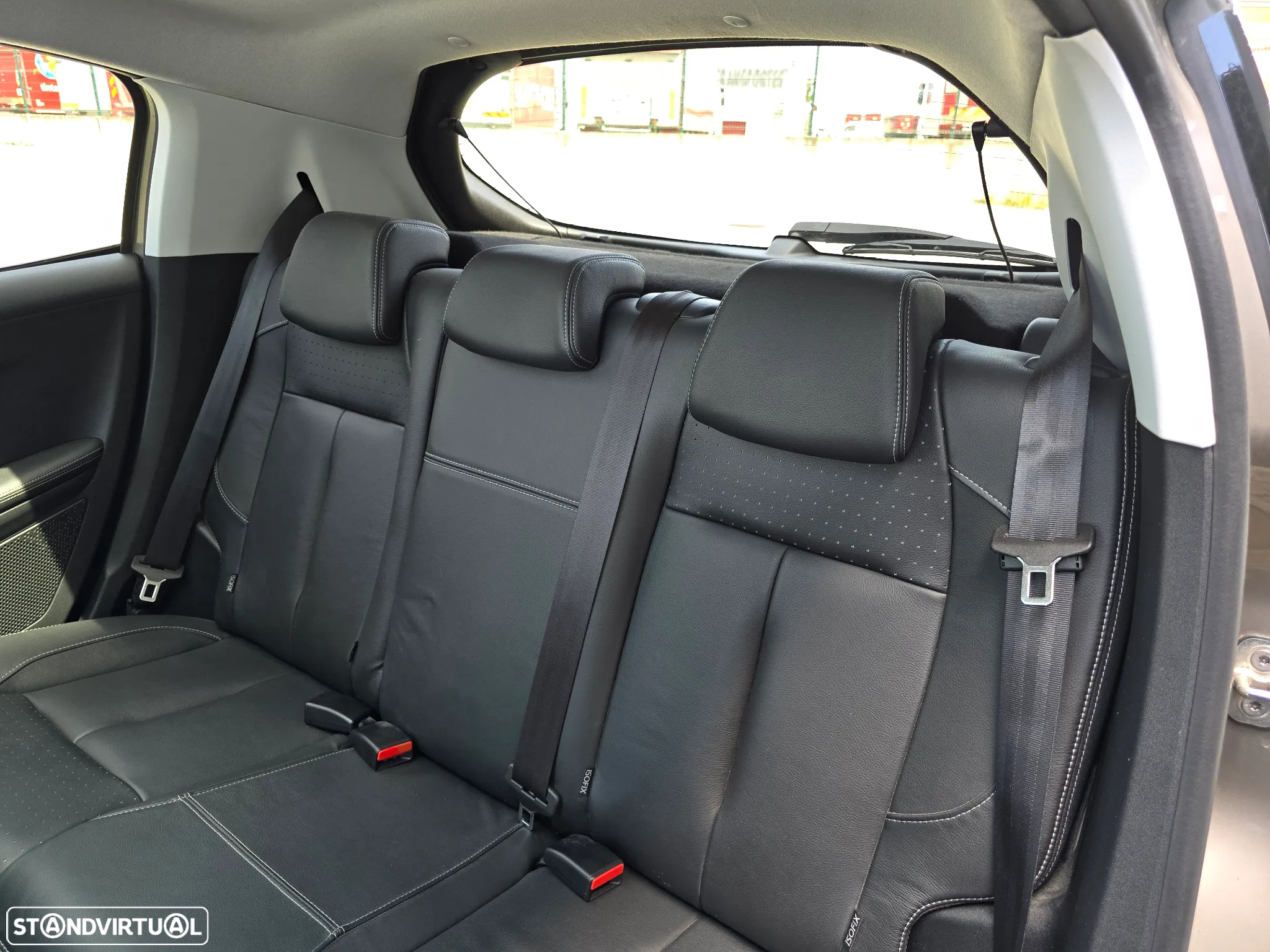 Peugeot 208 1.6 e-HDi Allure - 26