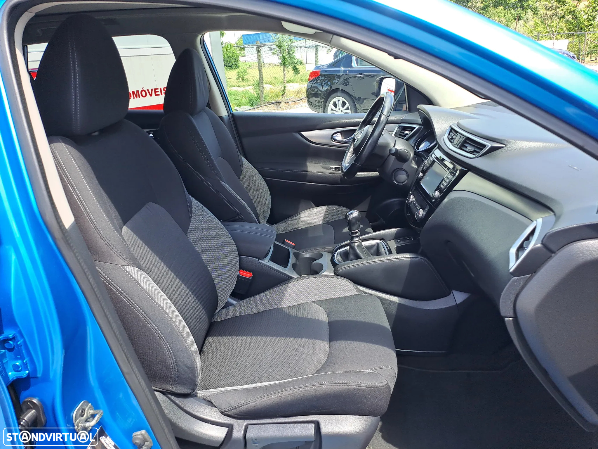 Nissan Qashqai 1.5 dCi N-Connecta 18 - 9