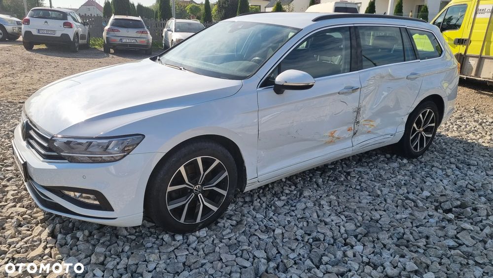 Volkswagen Passat - 9