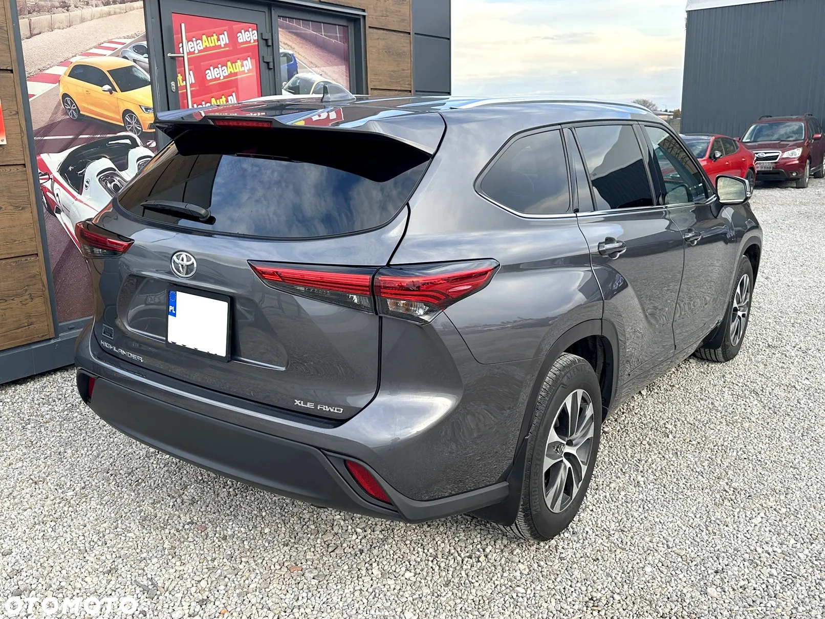 Toyota Highlander - 4