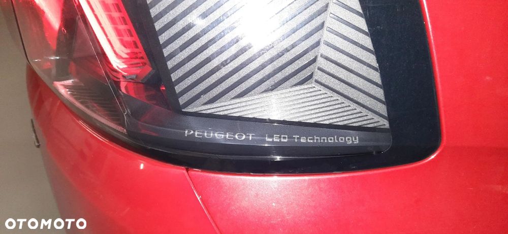 Peugeot 5008 1.6 PureTech GT Line S&S EAT8 - 5