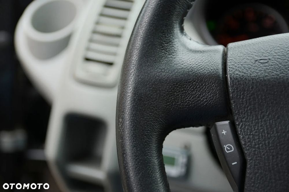 Renault Trafic Grand Passenger Black Edition - 29