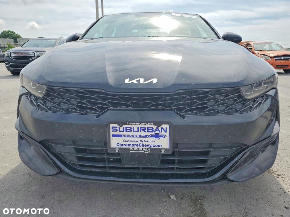 Kia K5 - 5