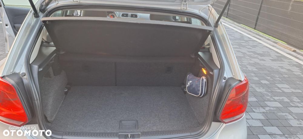 Volkswagen Polo 1.6 TDI Blue Motion Technology Comfortline - 5