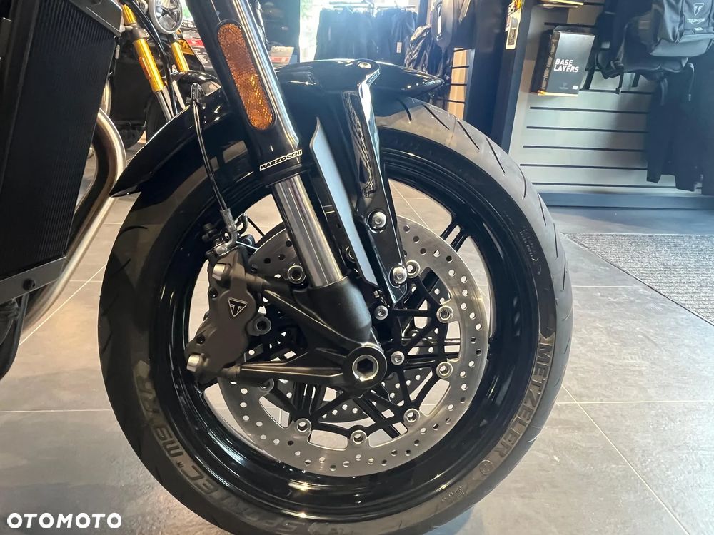 Triumph Speed Twin - 10