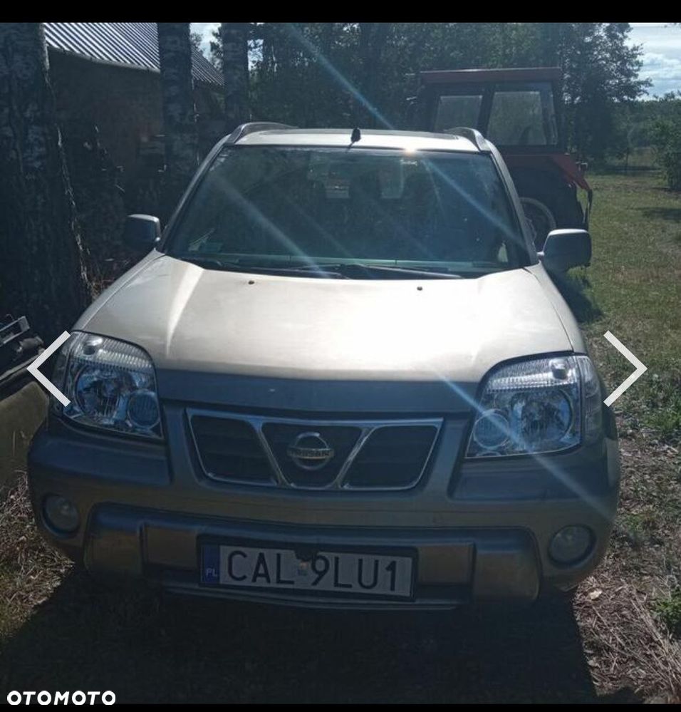 Nissan X-Trail 2.0 Luxury - 4