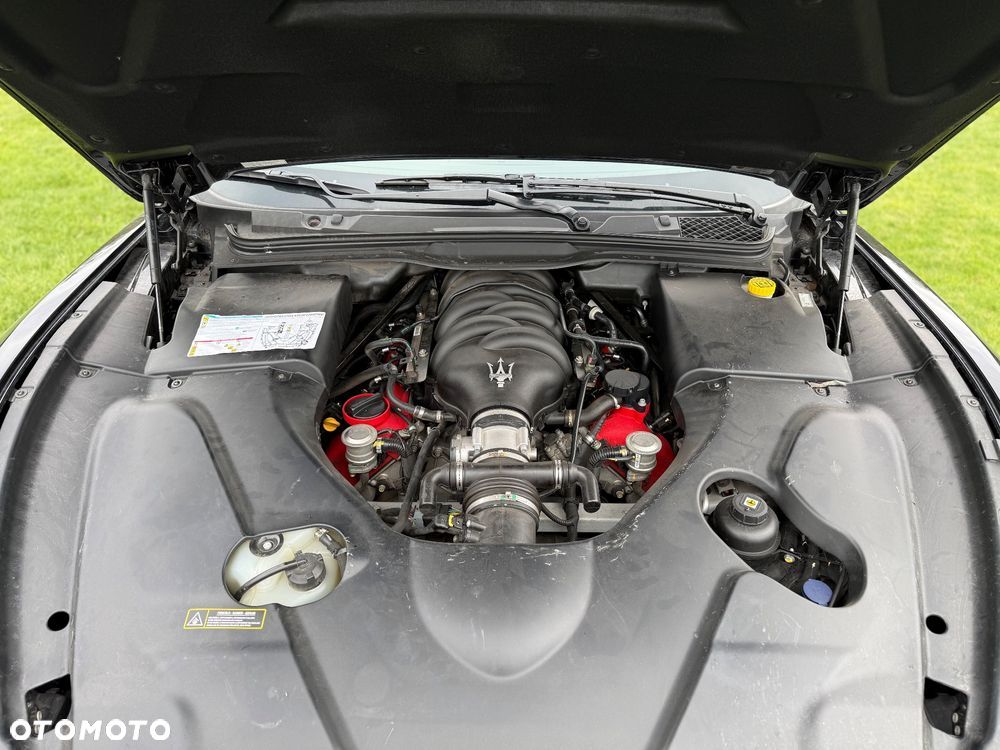 Maserati GranTurismo - 13