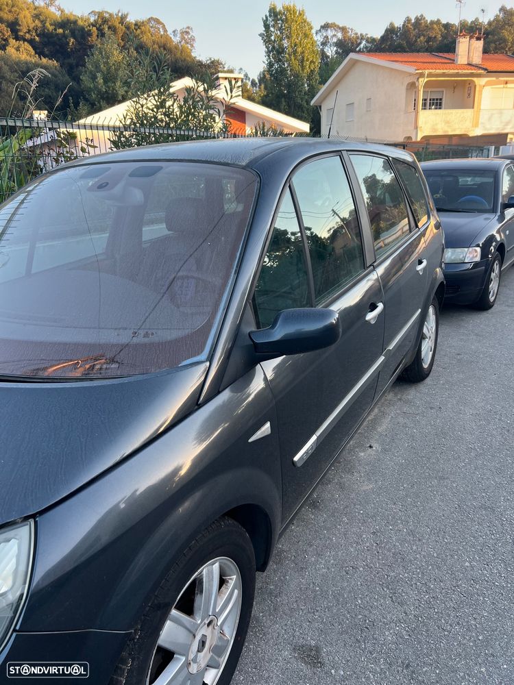 Renault Grand Scénic - 2