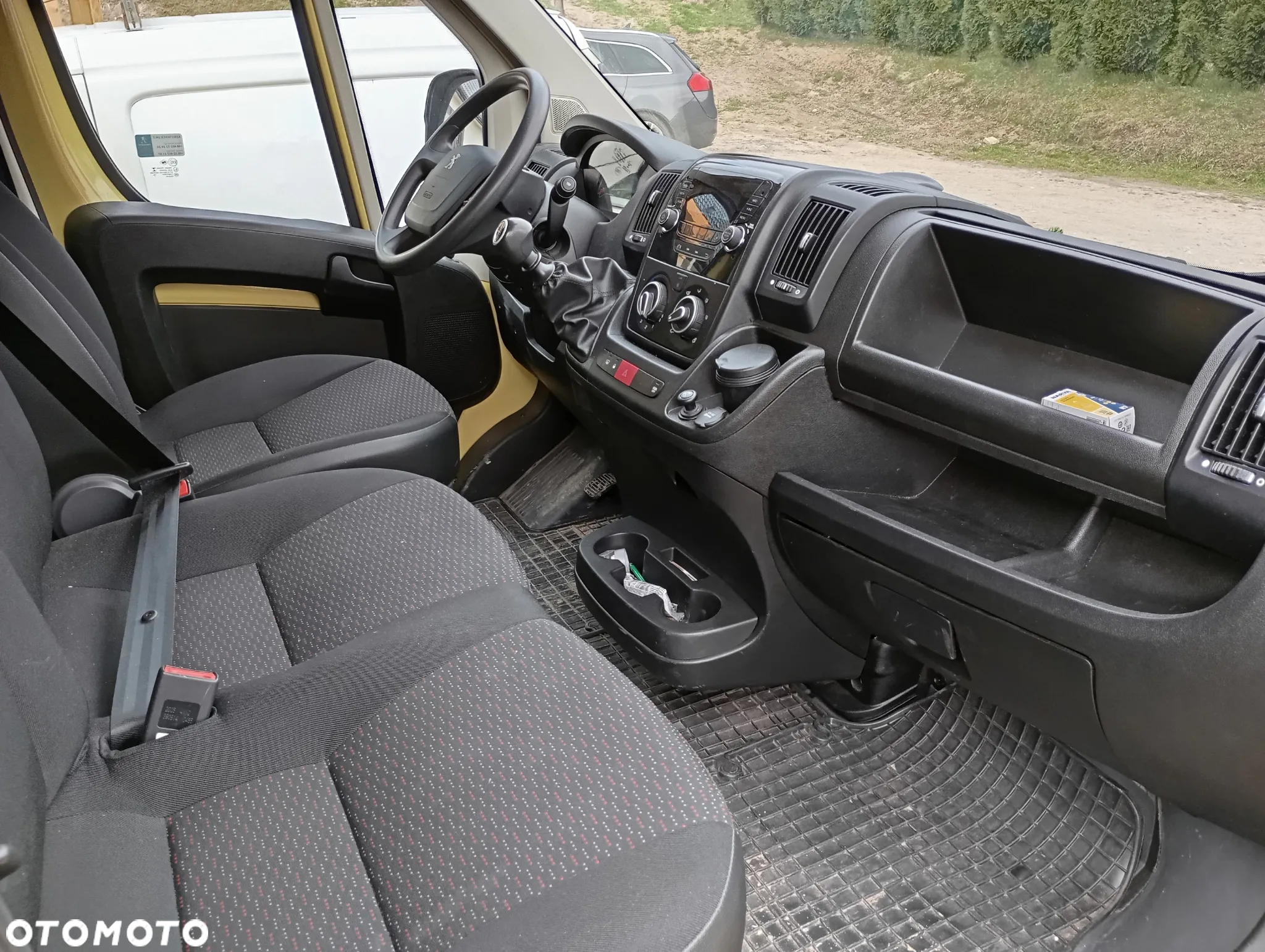 Peugeot Boxer 335 - 5