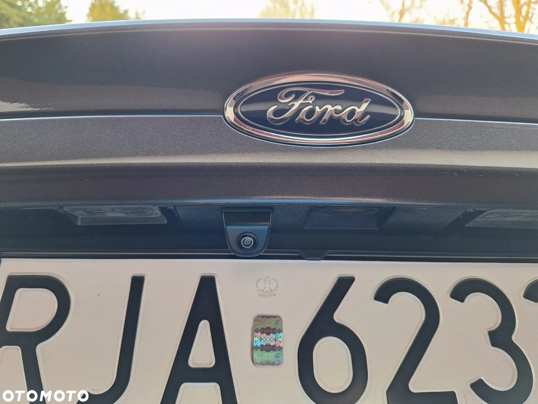 Ford Mondeo 2.0 TDCi Titanium PowerShift - 12