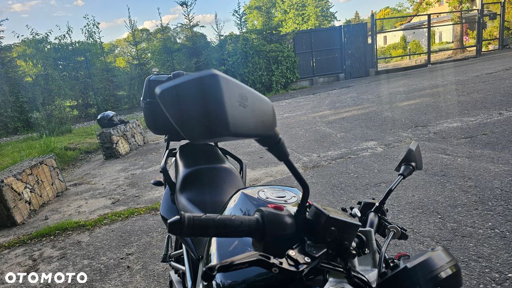 Yamaha FZ6 - 12