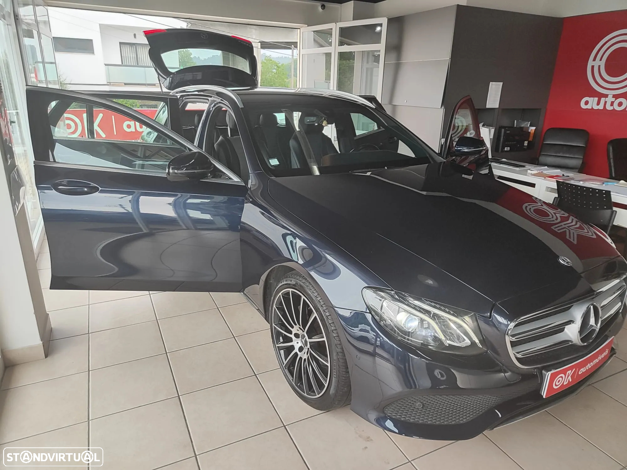 Mercedes-Benz E 220 d AMG Line - 17