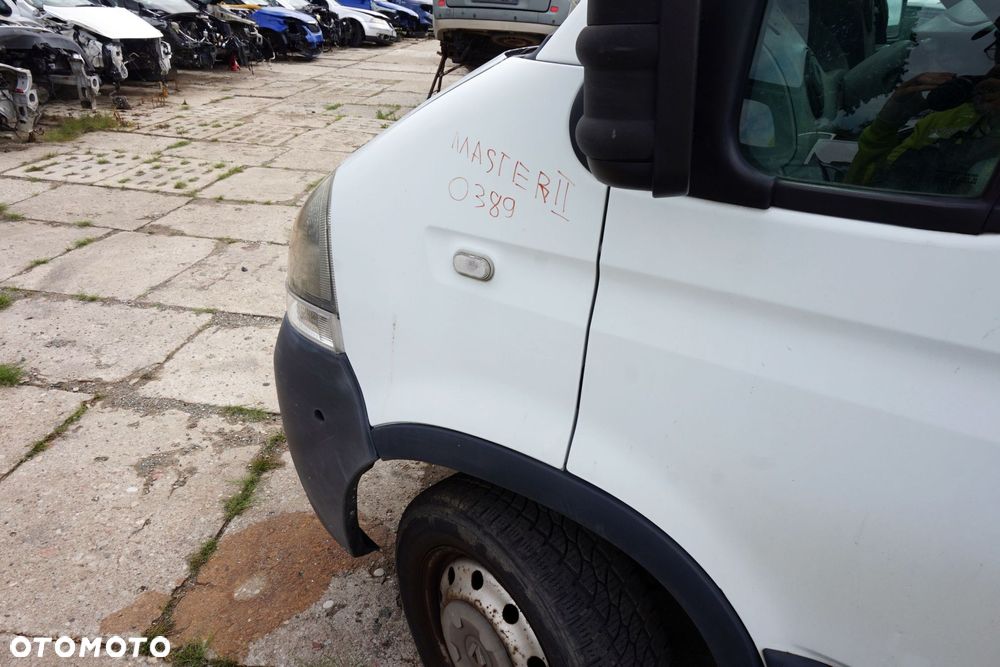 MASKA ZDERZAK BŁOTNIKI LAMPY MASTER II LIFT O389  RENAULT 2003-2010 BIAŁY PRZÓD KOMPLETNY - 12