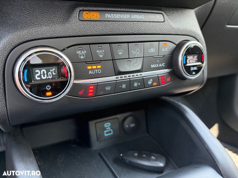 Ford Focus 1.5 EcoBlue Connected - 28