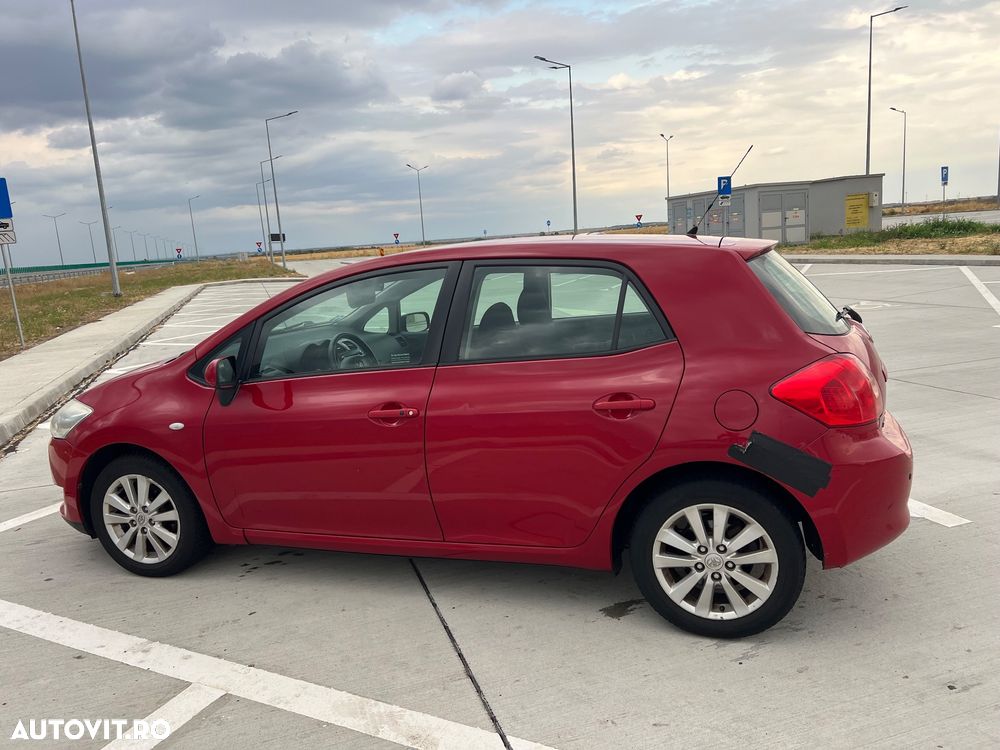 Toyota Auris - 8