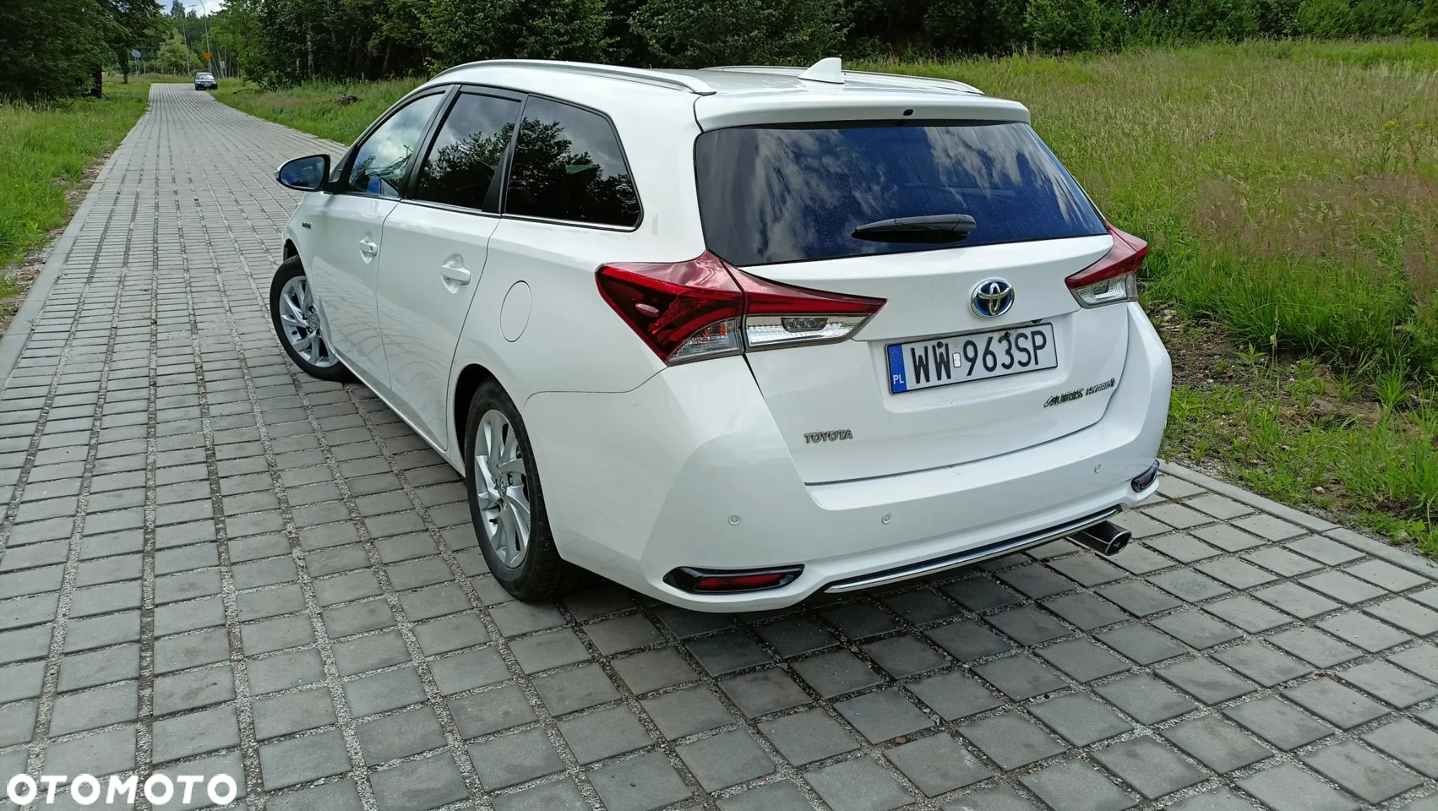 Toyota Auris - 12
