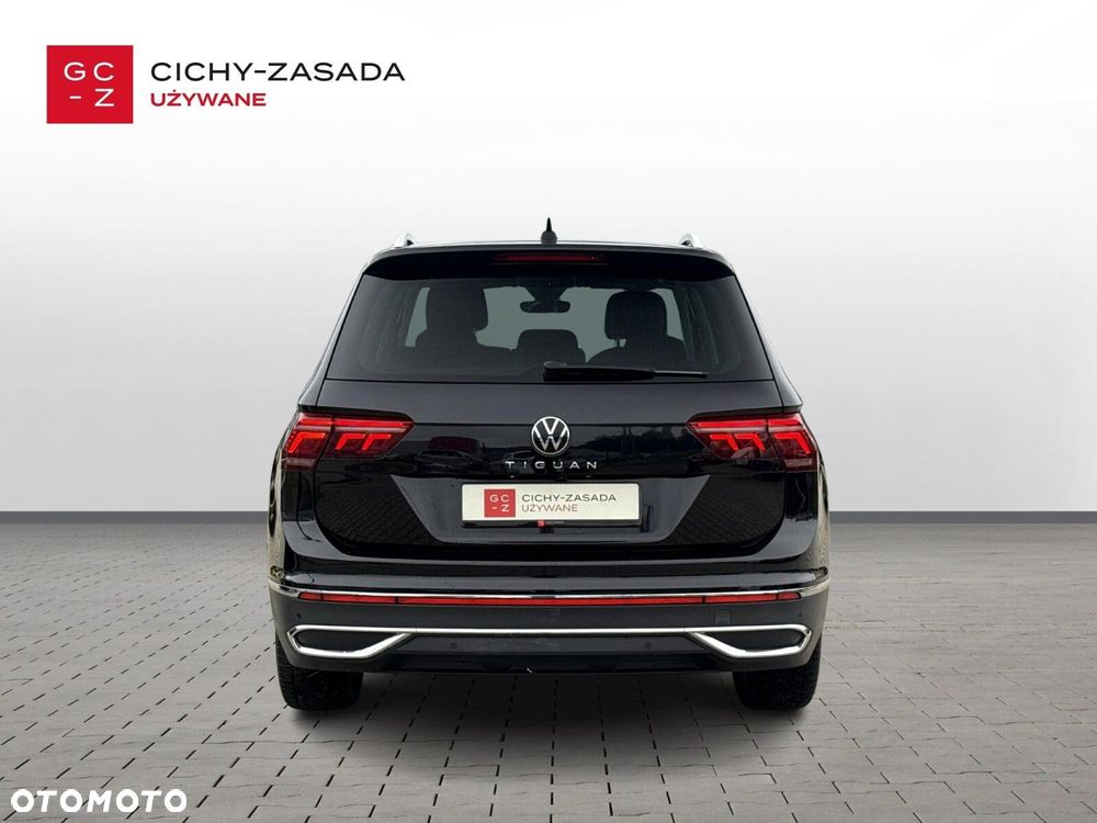 Volkswagen Tiguan 2.0 TDI SCR Elegance DSG - 4