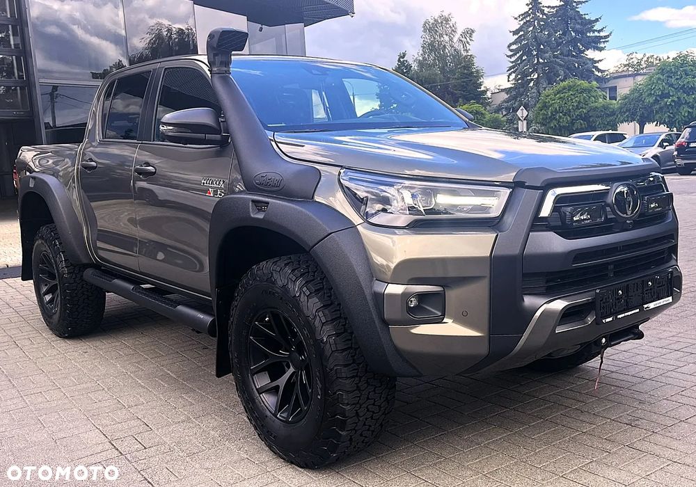 Toyota Hilux - 8