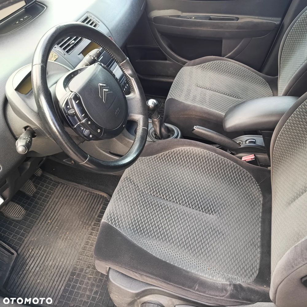 Citroën C4 - 6