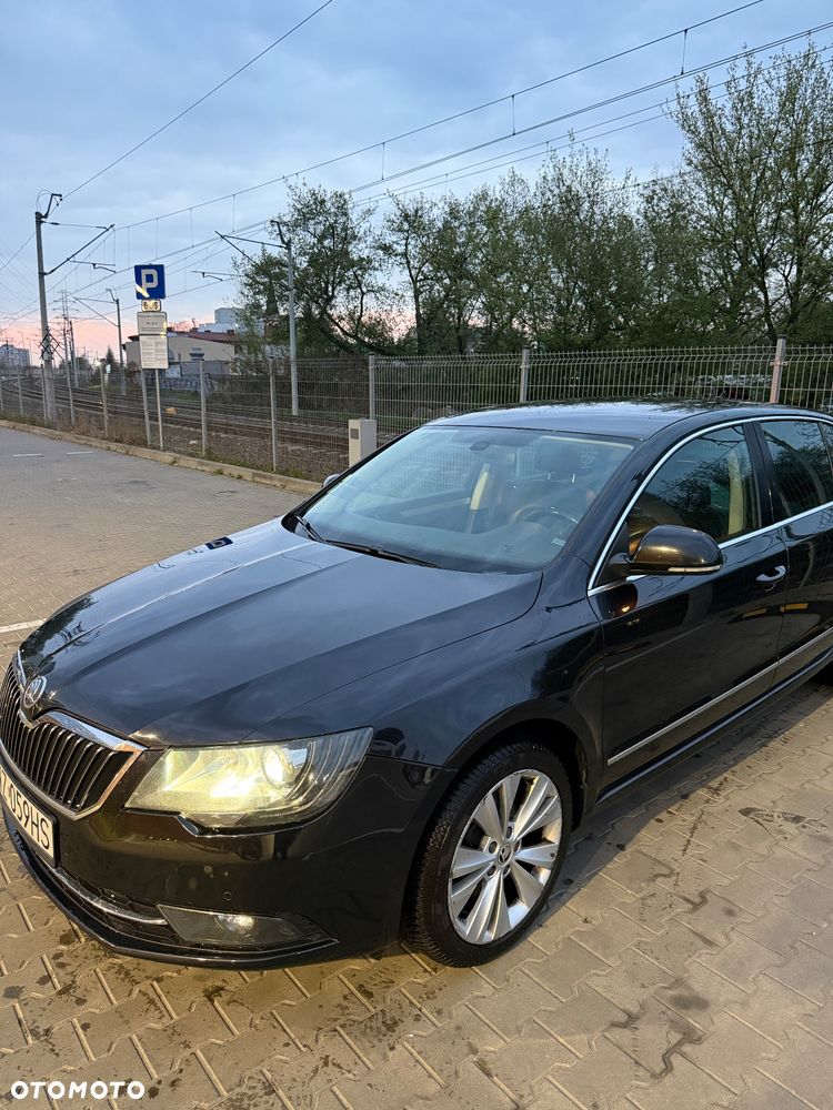 Skoda Superb 2.0 TDI Elegance Outdoor DSG - 1