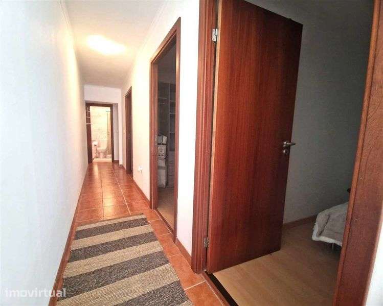 Venda de Moradia T1 +1 em Cabanas de Viriato  * Remodelada - Grande imagem: 4/12