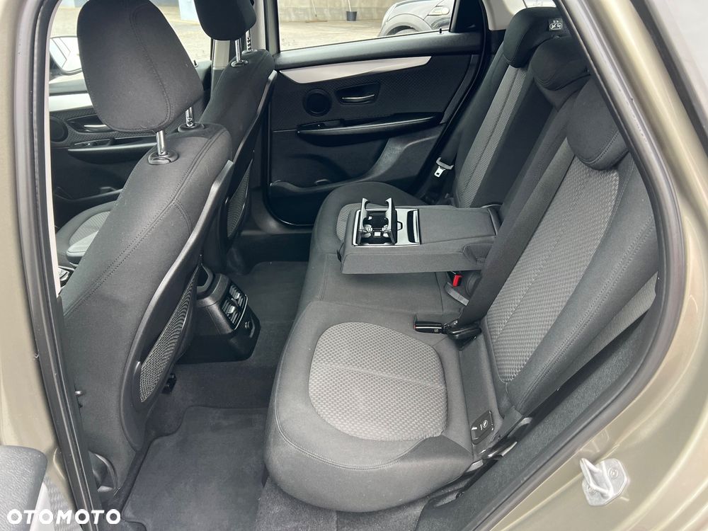 BMW Seria 2 218d Sport-Aut Luxury Line - 17