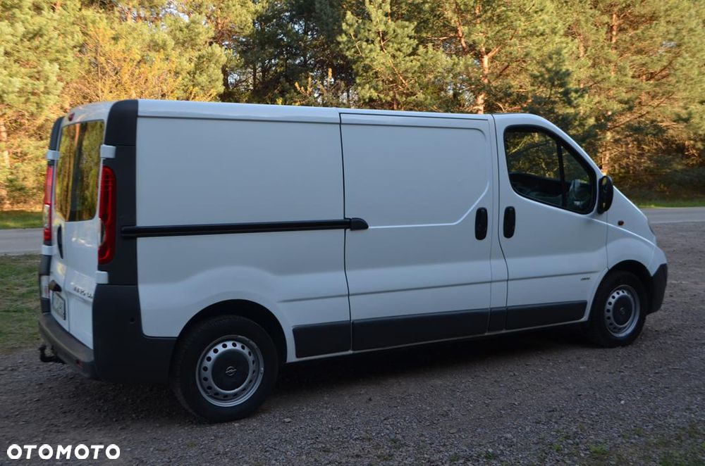 Opel Vivaro - 9