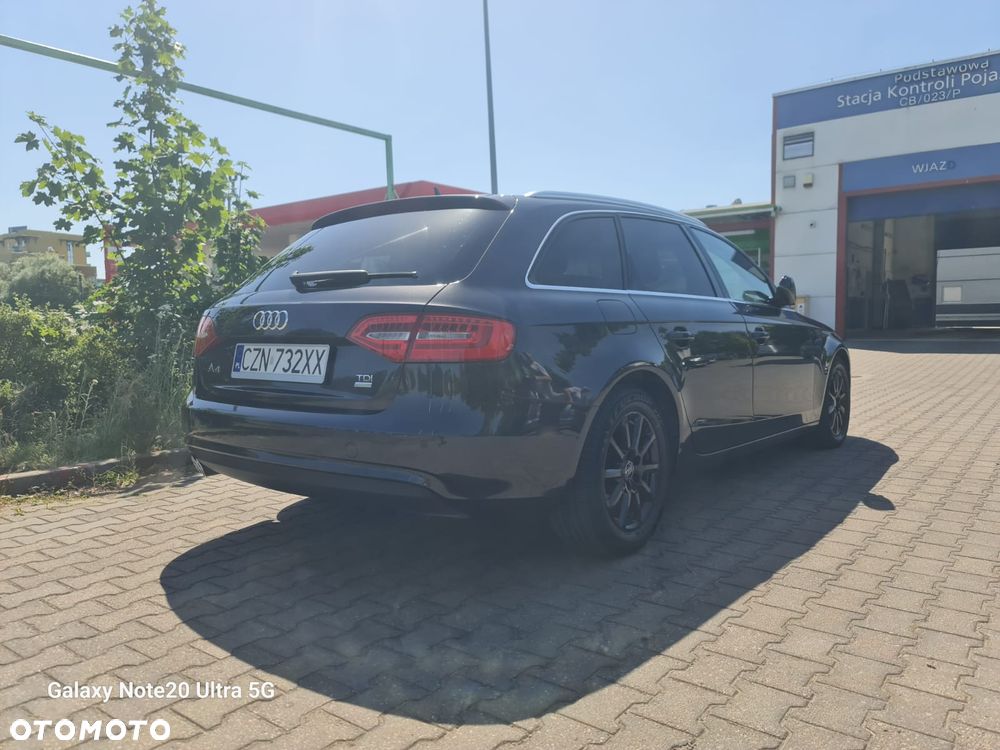 Audi A4 Avant - 4