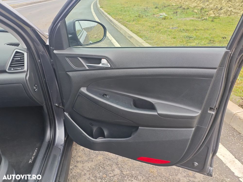 Hyundai Tucson blue 1.7 CRDi 2WD DCT Style - 17