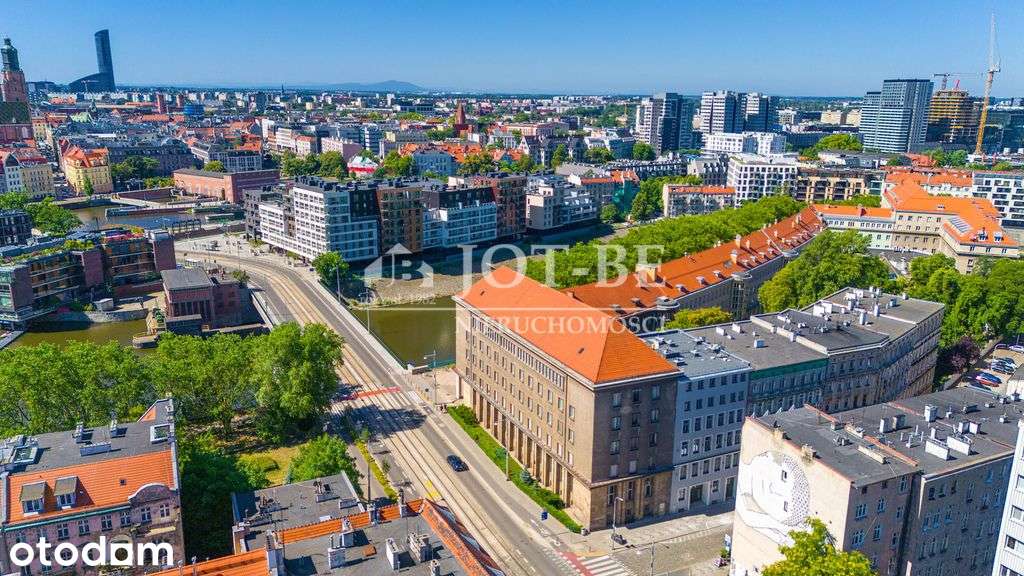 2-pok w Centrum miasta | Nowa Kamienica | Garderob