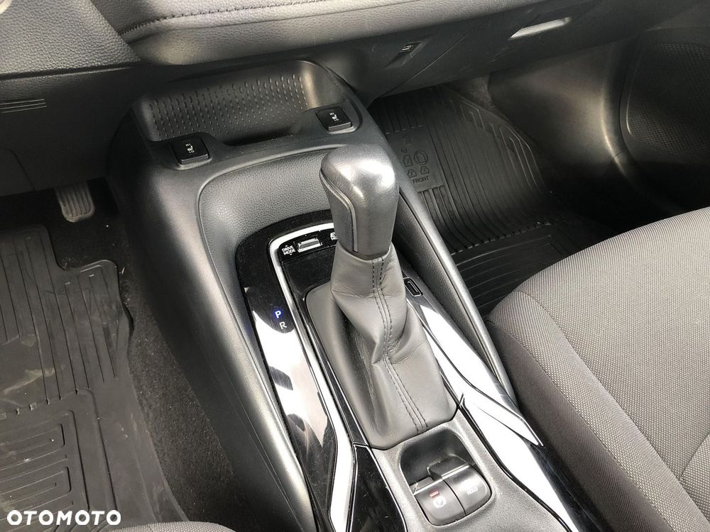 Toyota Corolla 1.8 Hybrid Comfort - 16