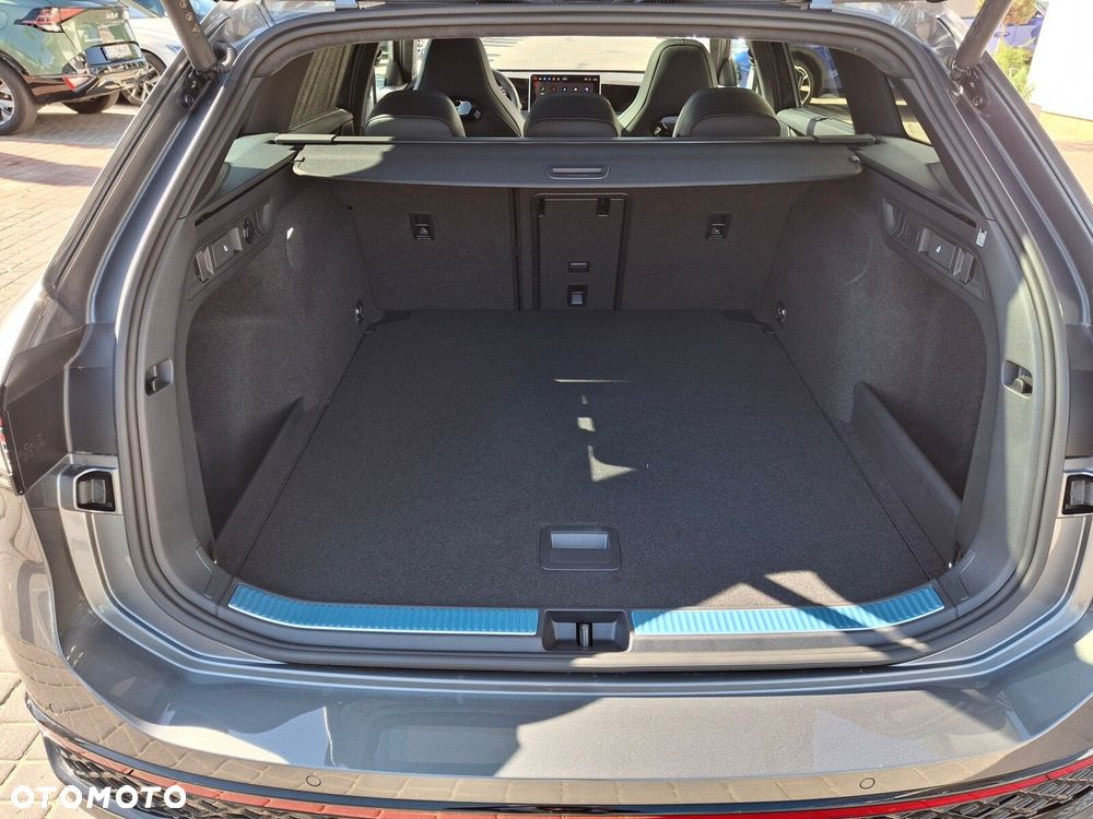 Volkswagen Passat - 35