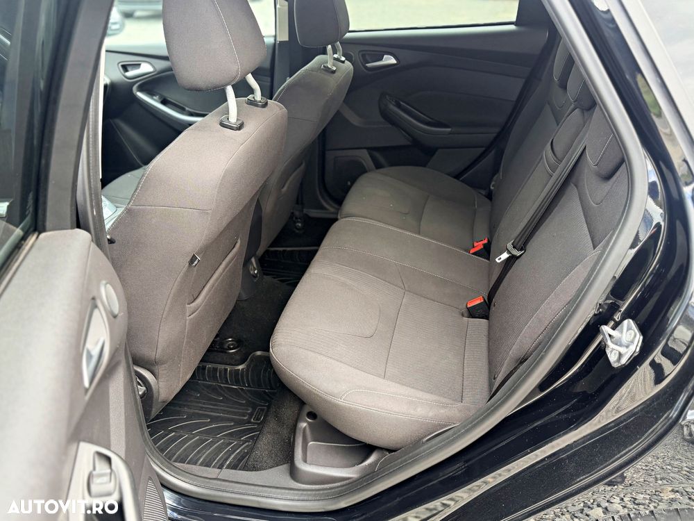 Ford Focus 1.6 TDCI DPF Titanium - 15