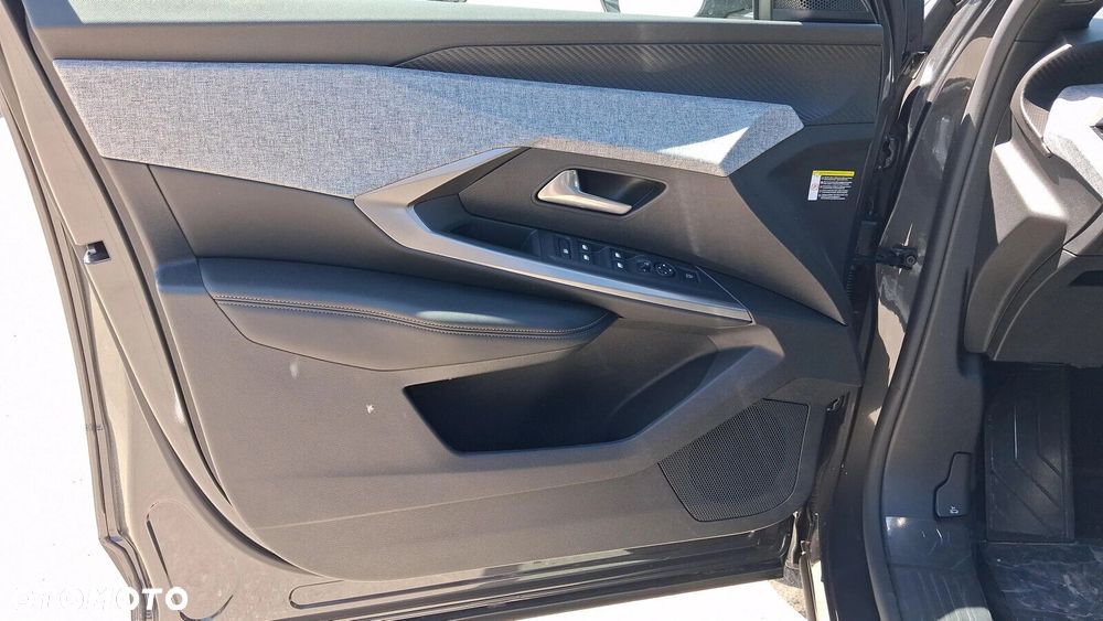Peugeot 3008 1.2 PureTech mHEV Business e-DCS6 - 19