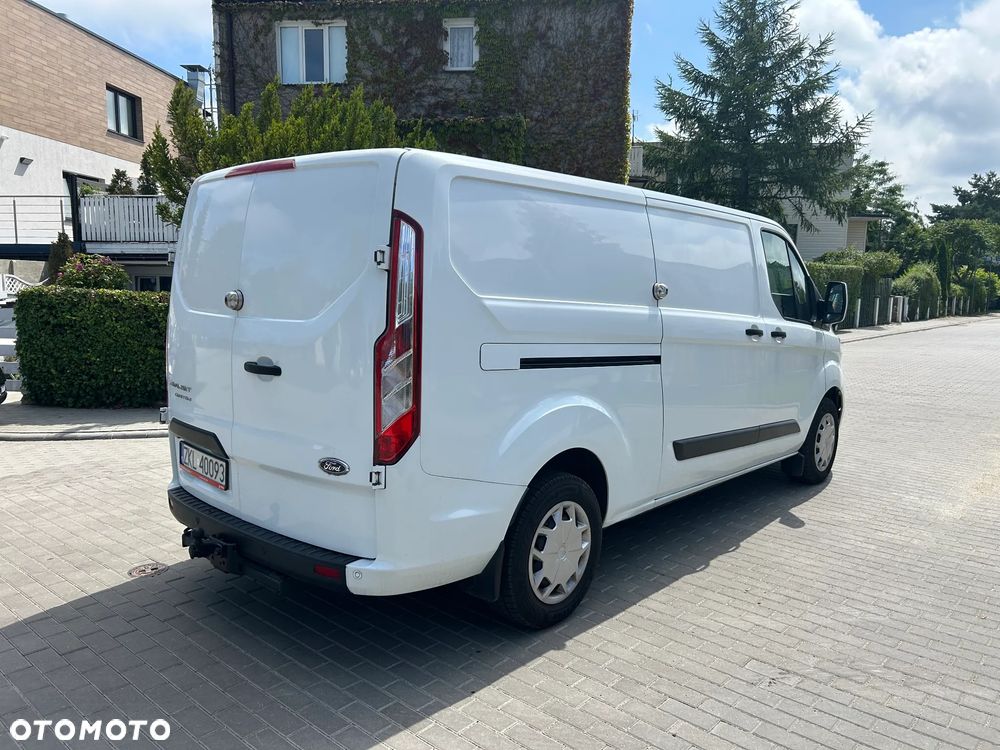 Ford Transit Custom - 11
