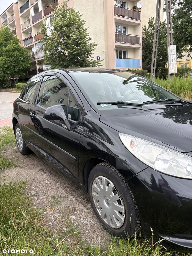 Peugeot 207 1.4 16V Trendy - 2