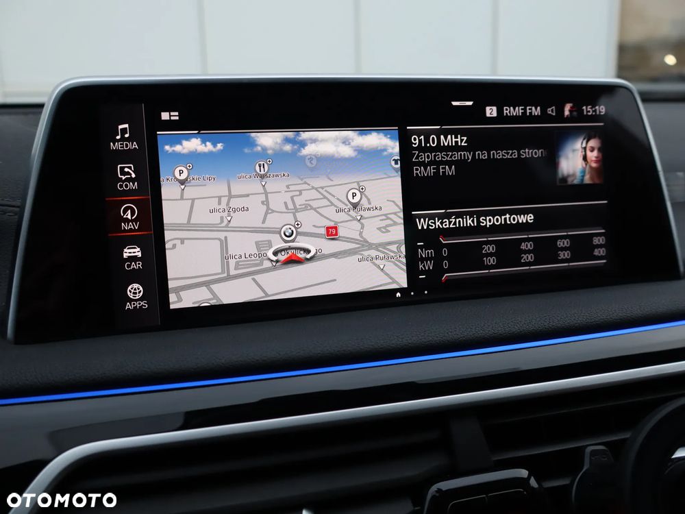 BMW Seria 7 750i xDrive sport - 21