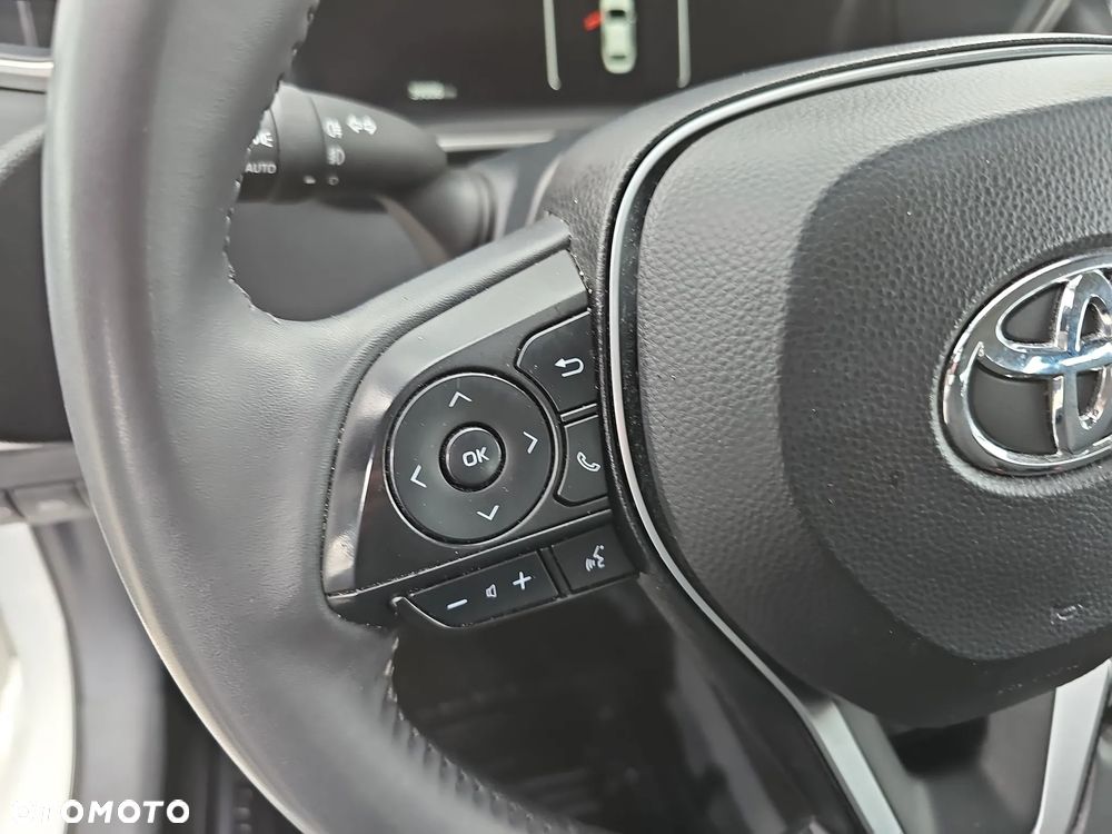 Toyota Corolla 1.8 Hybrid Comfort - 17