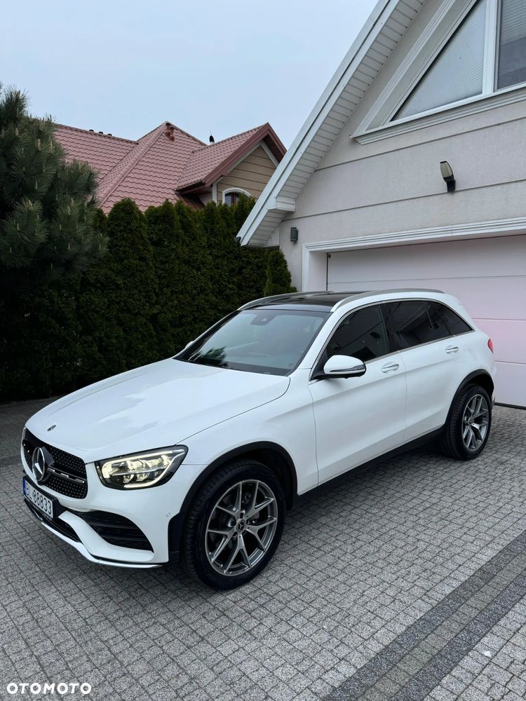 Mercedes-Benz GLC 300 4Matic 9G-TRONIC AMG Line - 4