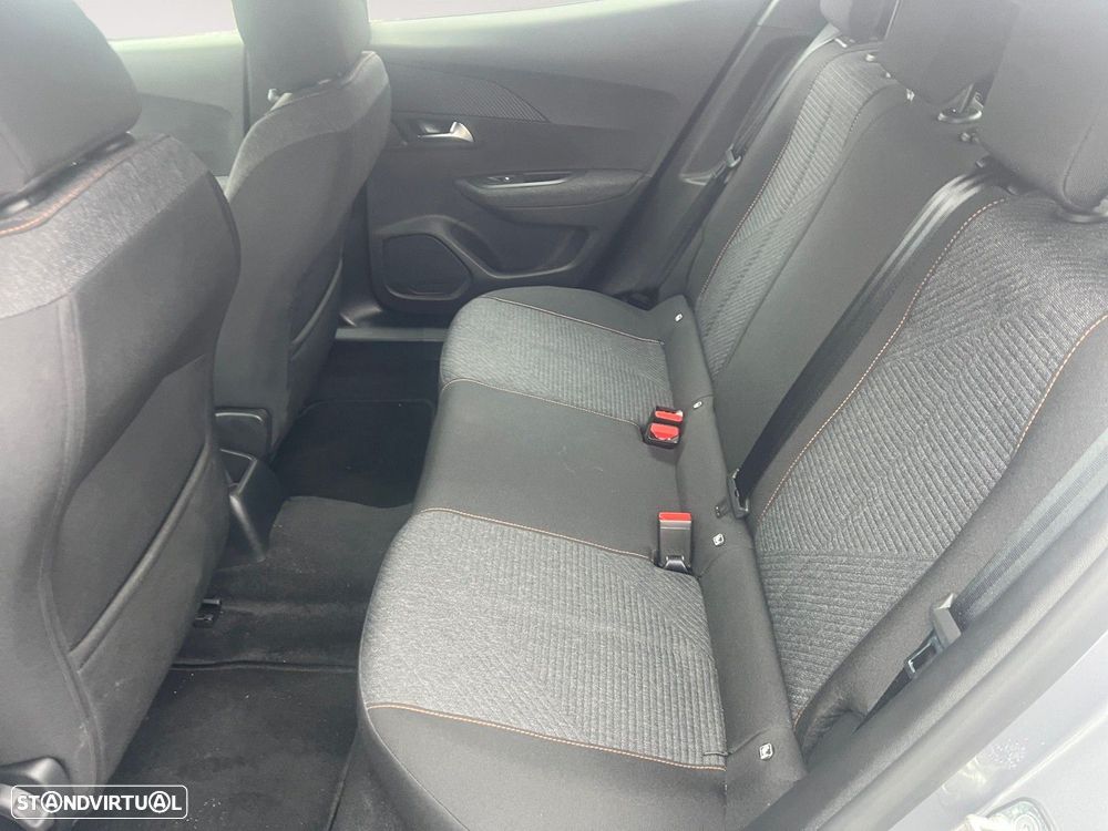 Peugeot 2008 1.2 PureTech Style - 13