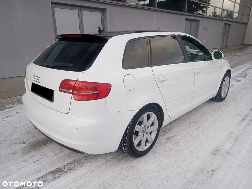 Audi A3 Sportback 2.0 TDI DPF S line Sportpaket (plus) - 7